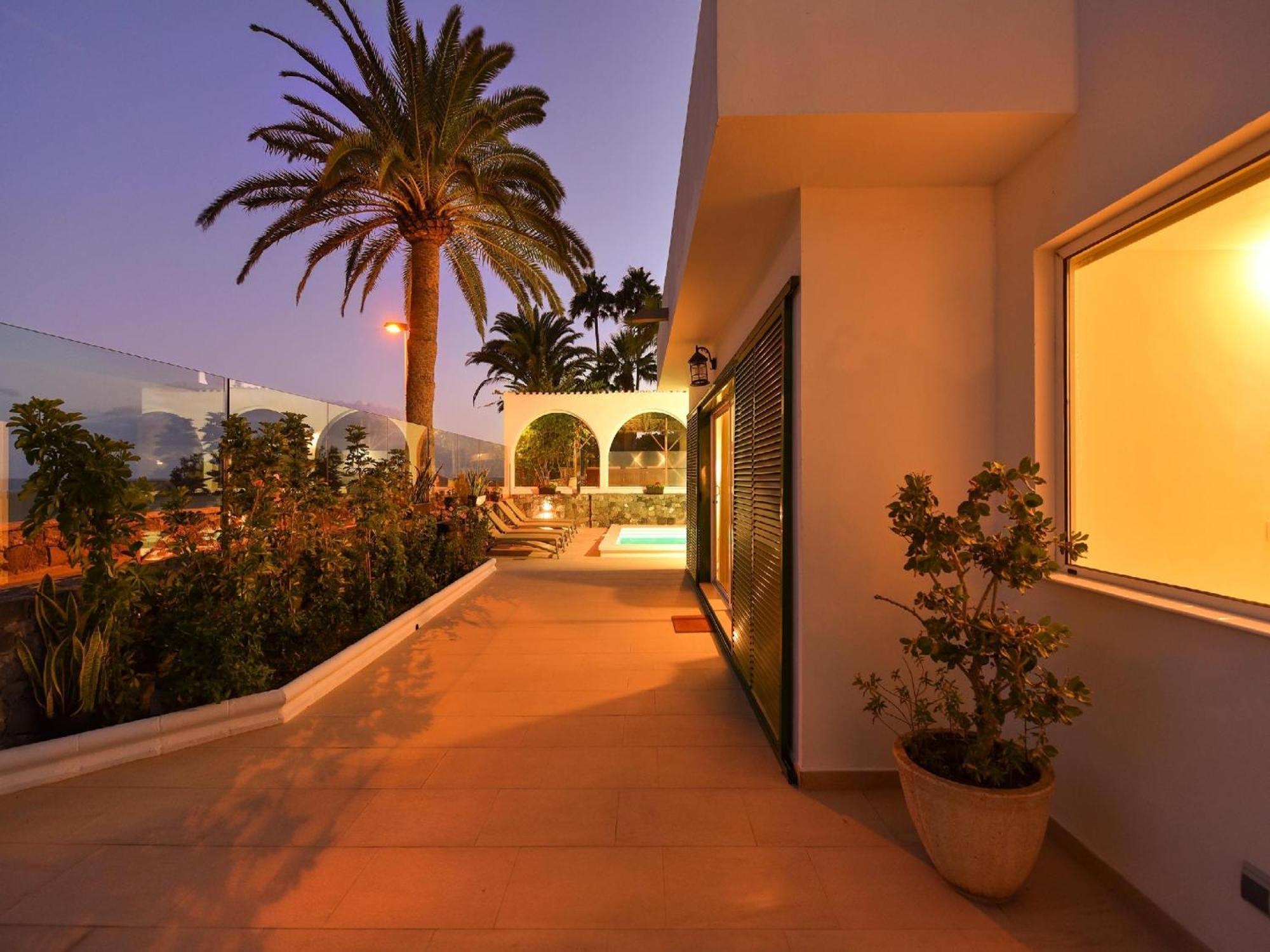 Villa Villa Beachfront Del Ingles Exclusive Accommodation Breathtaking Views Over The Sea And Dunes Private Heated Pool Terrace Bbq 200 M To, *