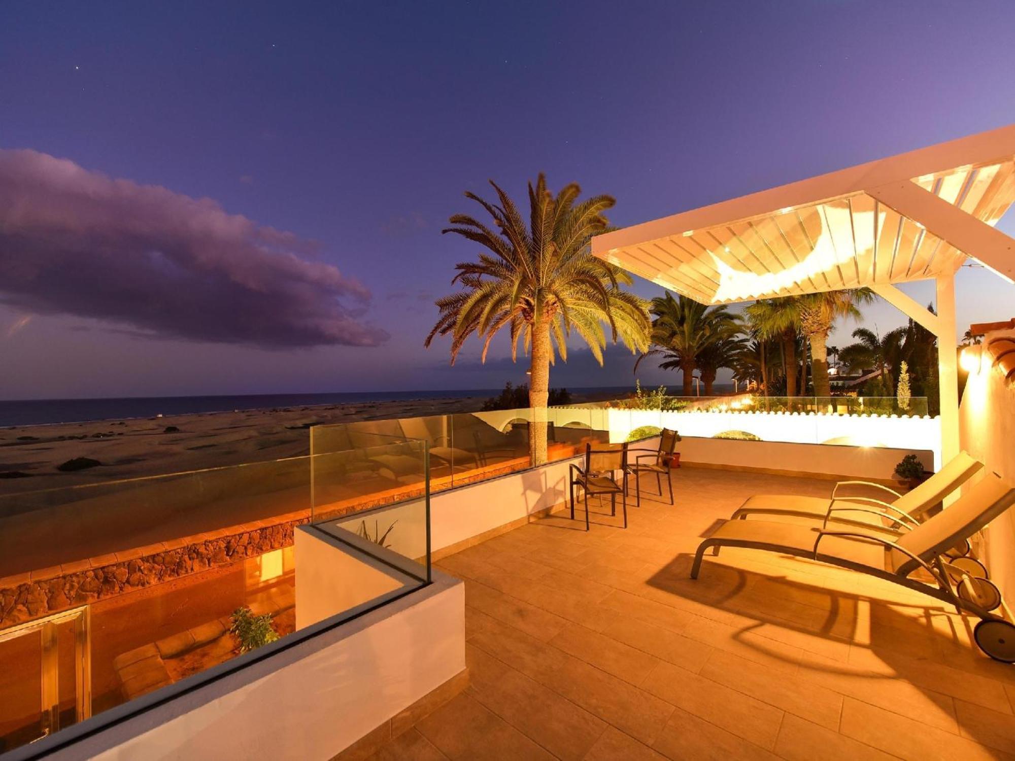 Villa Beachfront Del Ingles Exclusive Accommodation Breathtaking Views Over The Sea And Dunes Private Heated Pool Terrace Bbq 200 M To, Villa *